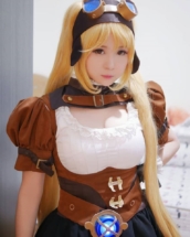 Clarissa Punipun (23)