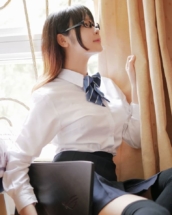 Clarissa Punipun (30)