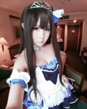 Clarissa Punipun (32)