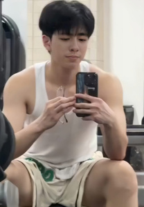 แจกวาร์ป เจ เก้านิ้ว