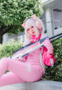 Mild-Piyaporn-ชมพูจ๋า แจกวาร์ป Mild Piyaporn