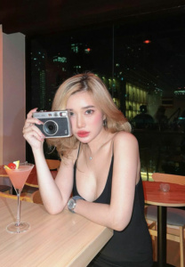 น้องมีนา เรวดี