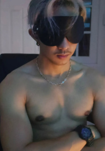 Hemrut-Tuntanapaisarn-eye Hemrut Tuntanapaisarn