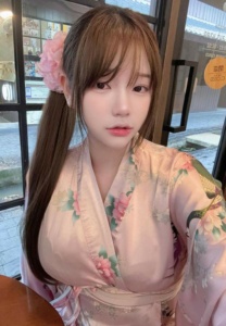 Patnaree-Chareonkitpeera-japan Patnaree Chareonkitpeera