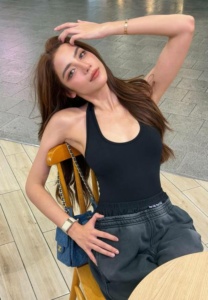 จีน่า วิรายา